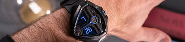 ≥ 44mm Watches