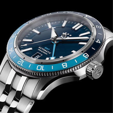 Christopher Ward C60 Trident GMT 300 - Blue - Consort Bracelet - Image