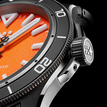 Christopher Ward C60 Trident Lumière - Orange - Aquaflex rubber - Image