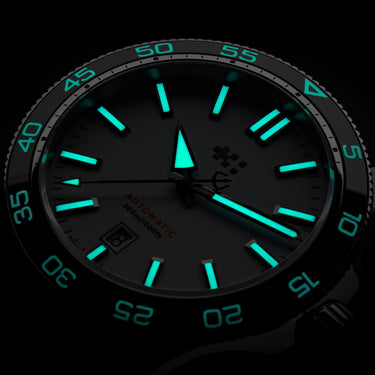Christopher Ward C60 Trident Pro 300 - White - Tropic rubber - Image