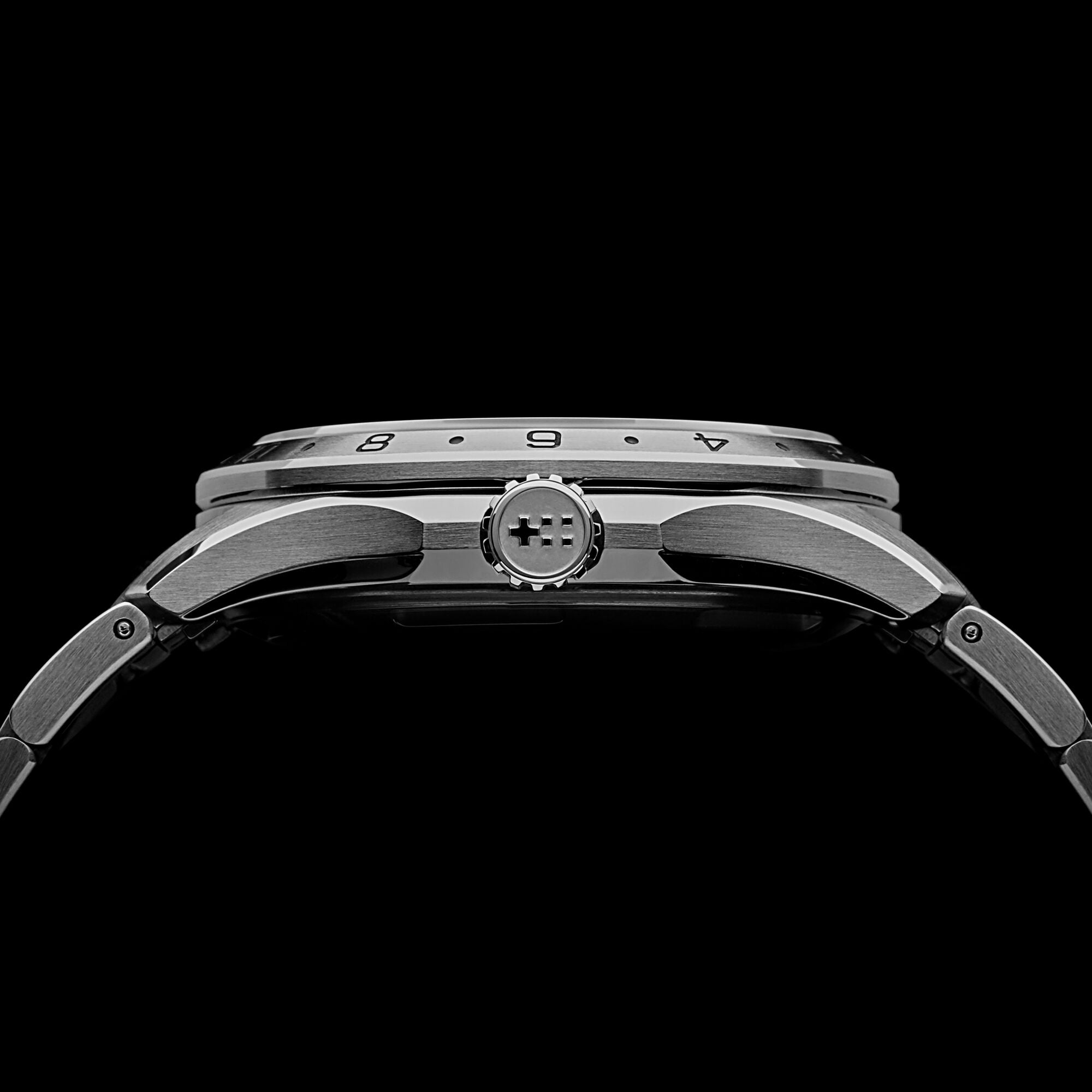 Christopher Ward C63 Sealander GMT - 39mm - White - Image