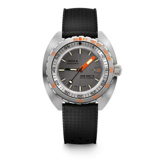 DOXA SUB 300 Ti5 Clive Cussler limited edition