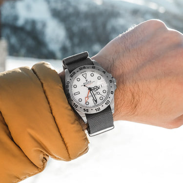 Bark & Jack Grey Seventy30