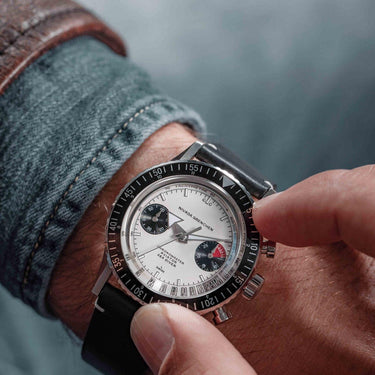 White Panda - Manual - 86010WM - Nivada Grenchen